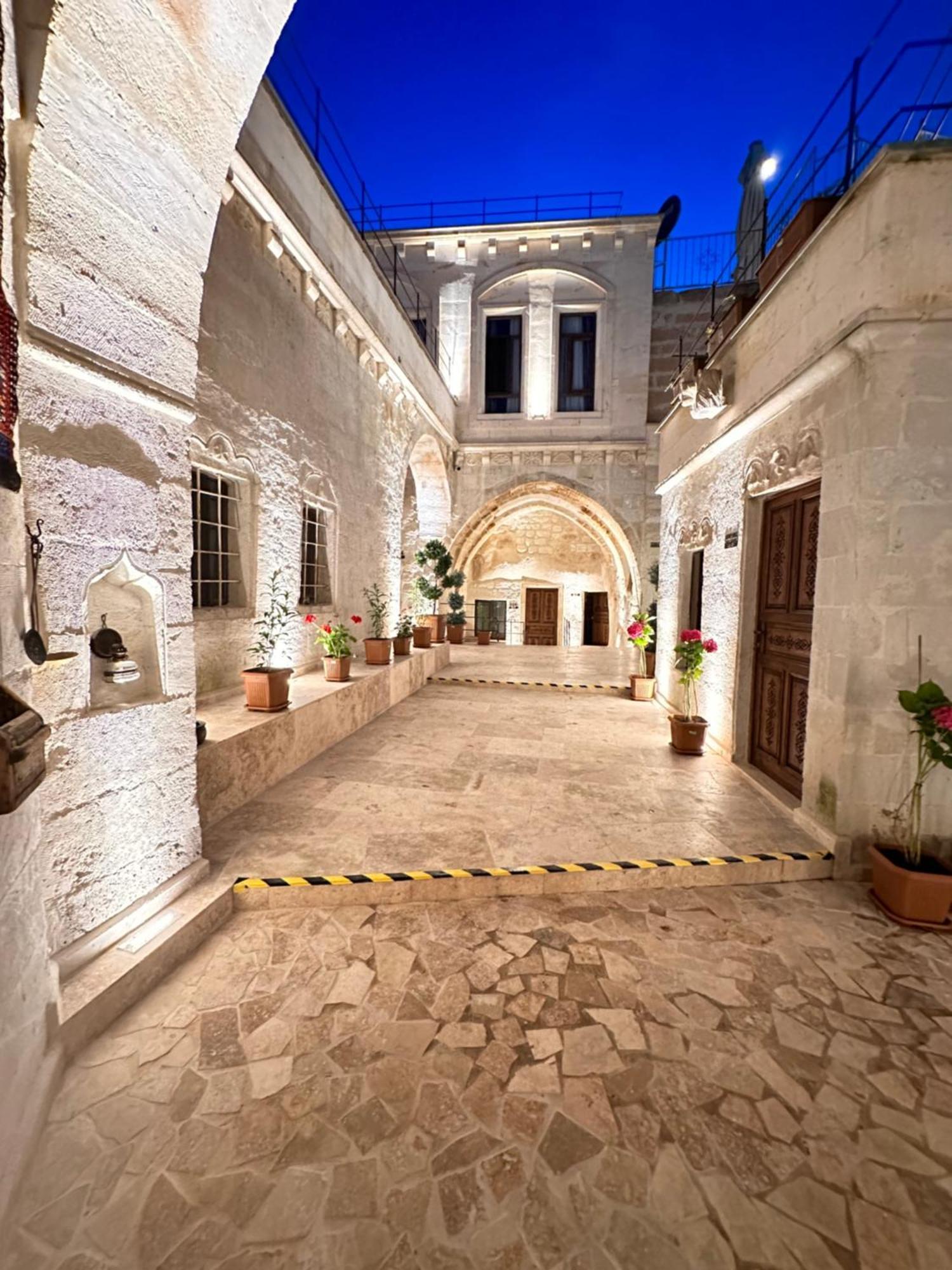 Hira Cave Hotel Гьореме Екстер'єр фото